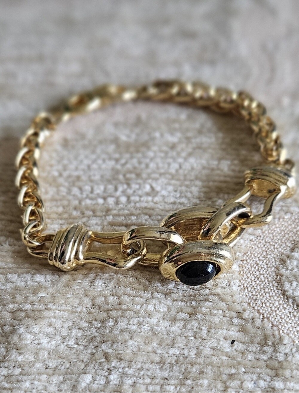 Gold Chunky Interlocking Link Bracelet with Black Stone Detail Vintage